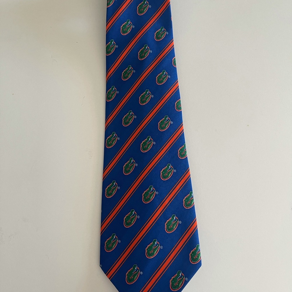 Men necktie